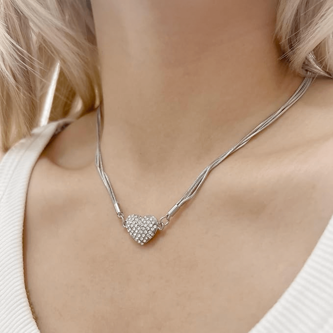 White Gold Zircon Connection Heart