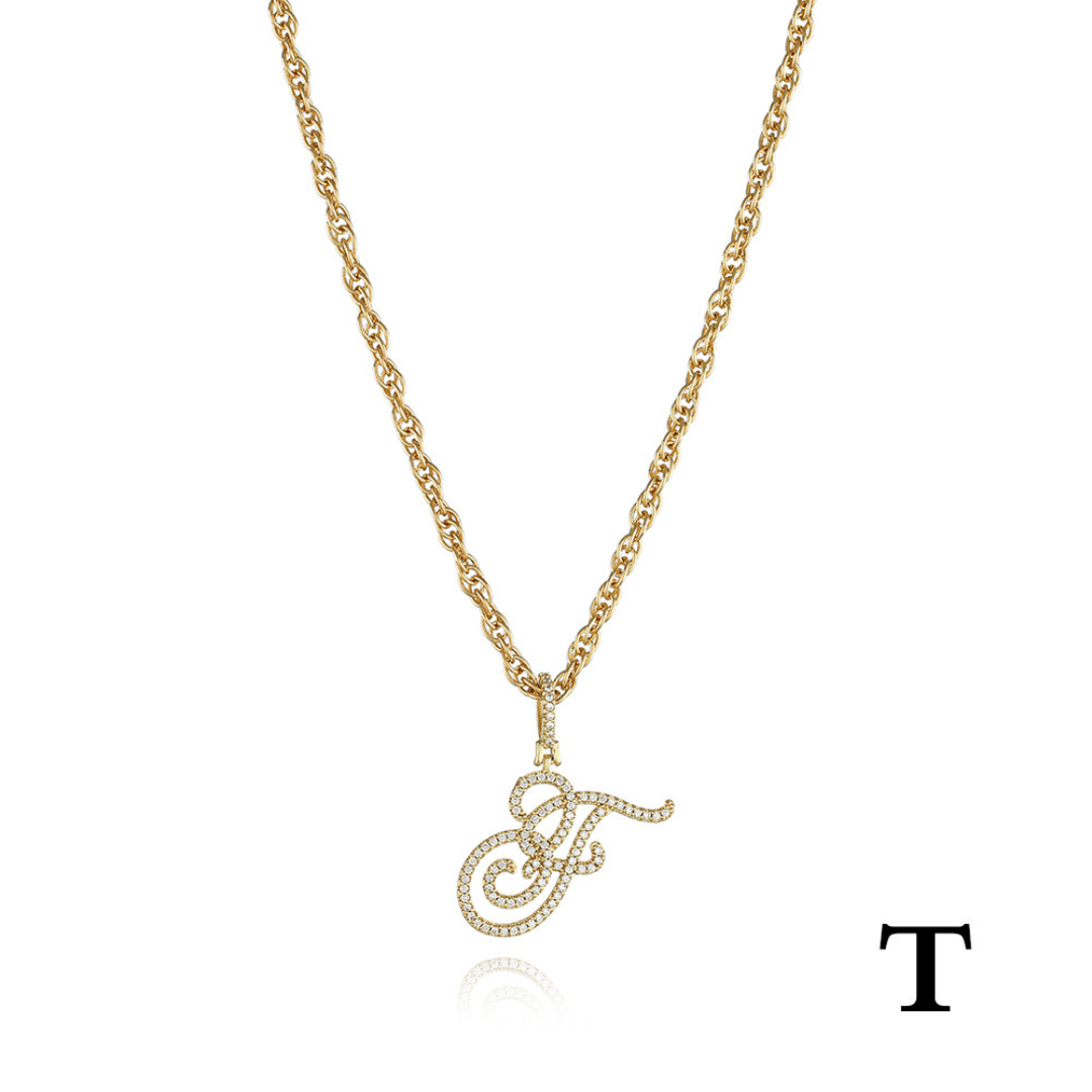 18k Gold Clavicle Chain With Zircon Letter Pendant