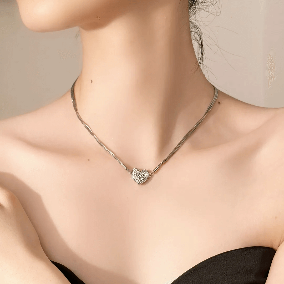 White Gold Zircon Connection Heart