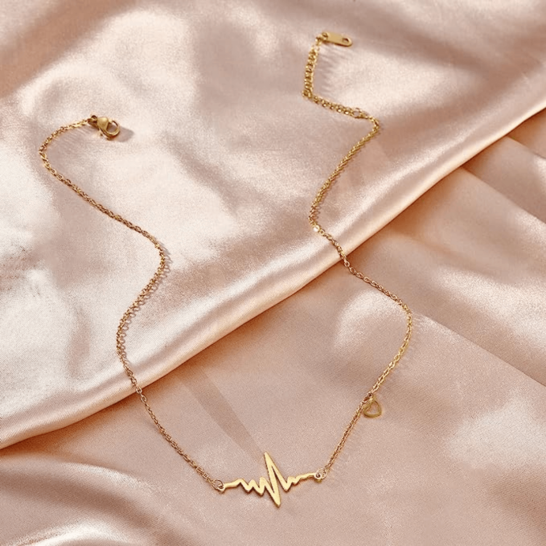 Heartbeat Necklace Gold