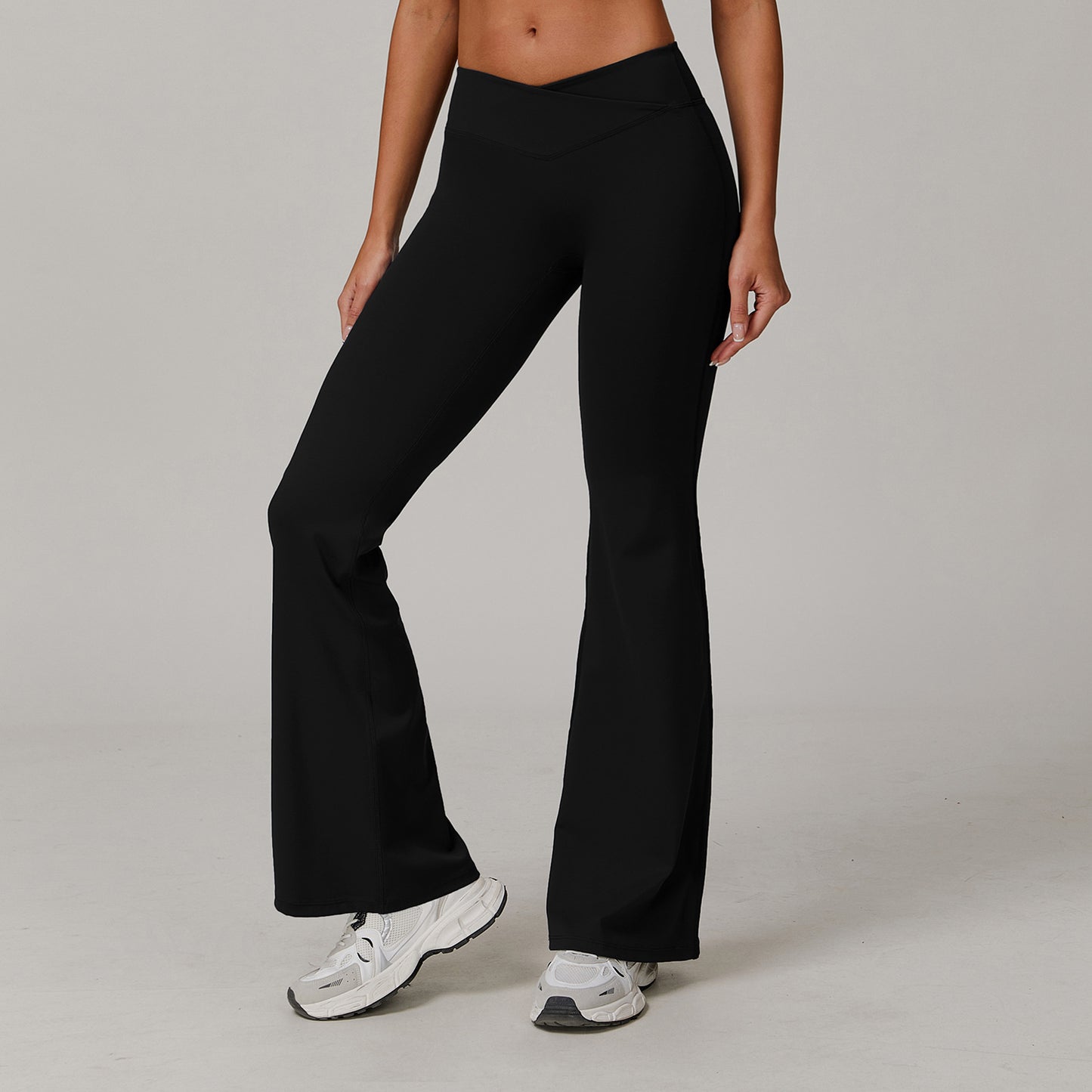 Contour Straight-Leg Yoga Pants
