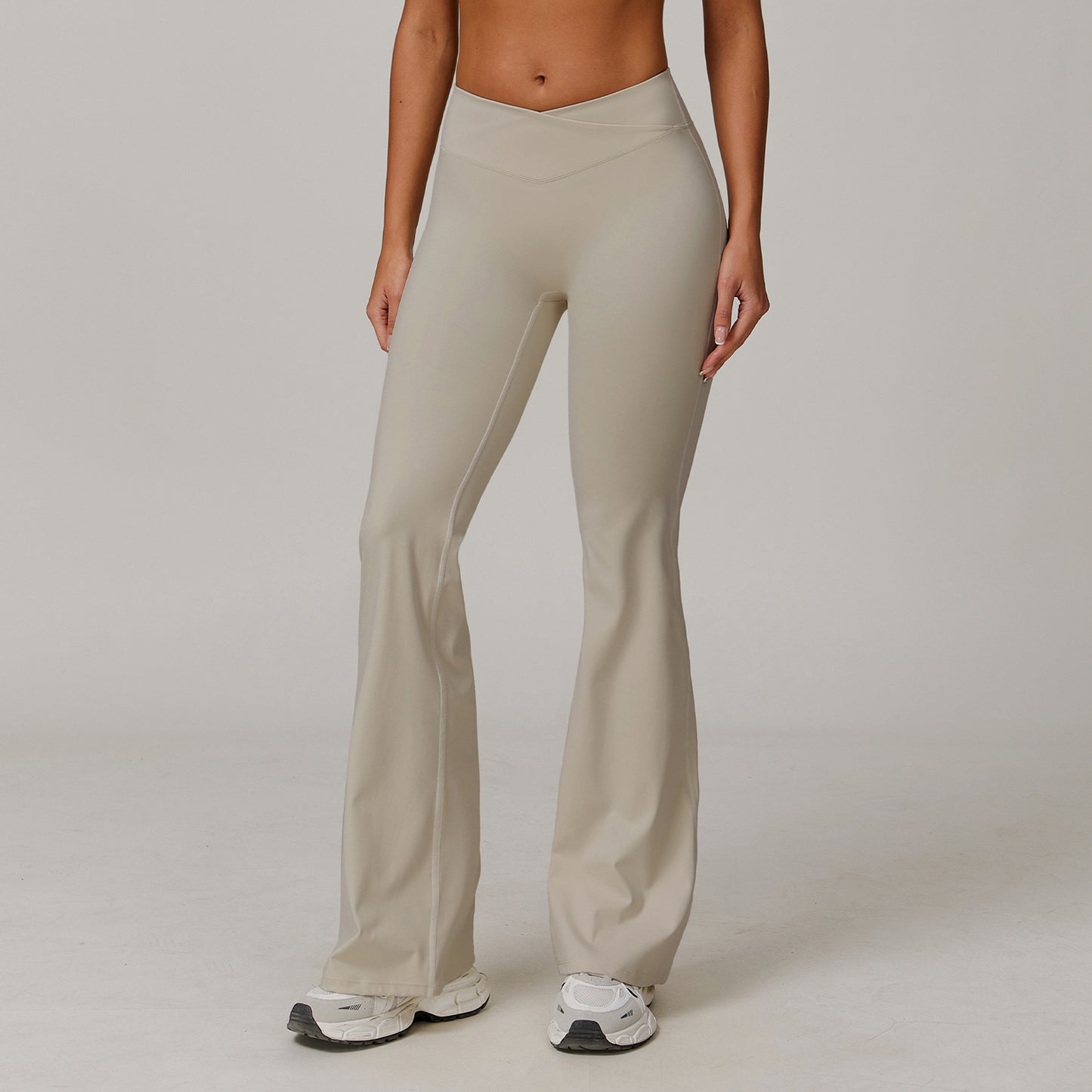 Contour Straight-Leg Yoga Pants