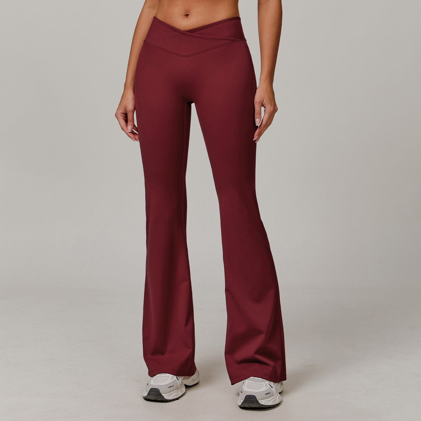 Contour Straight-Leg Yoga Pants