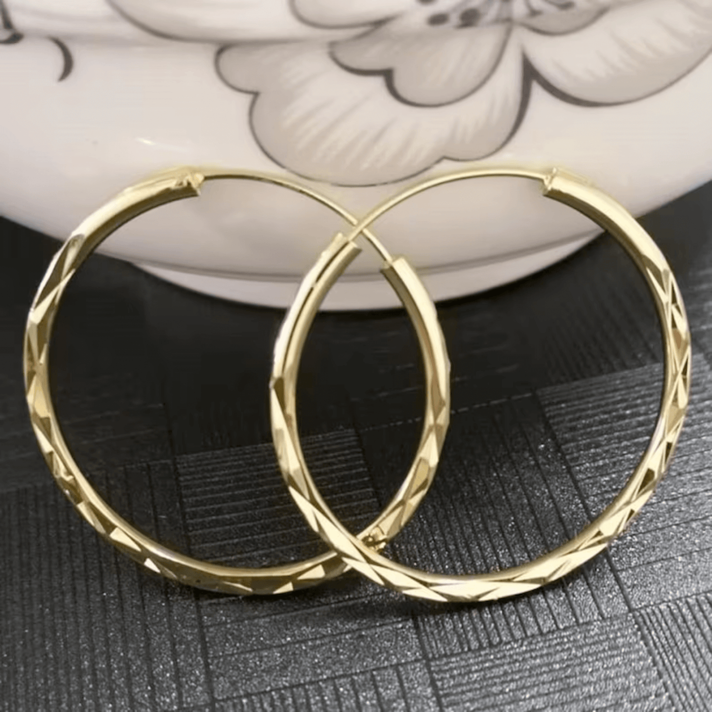 18k Gold Hoop Earrings Retro Abstract Design