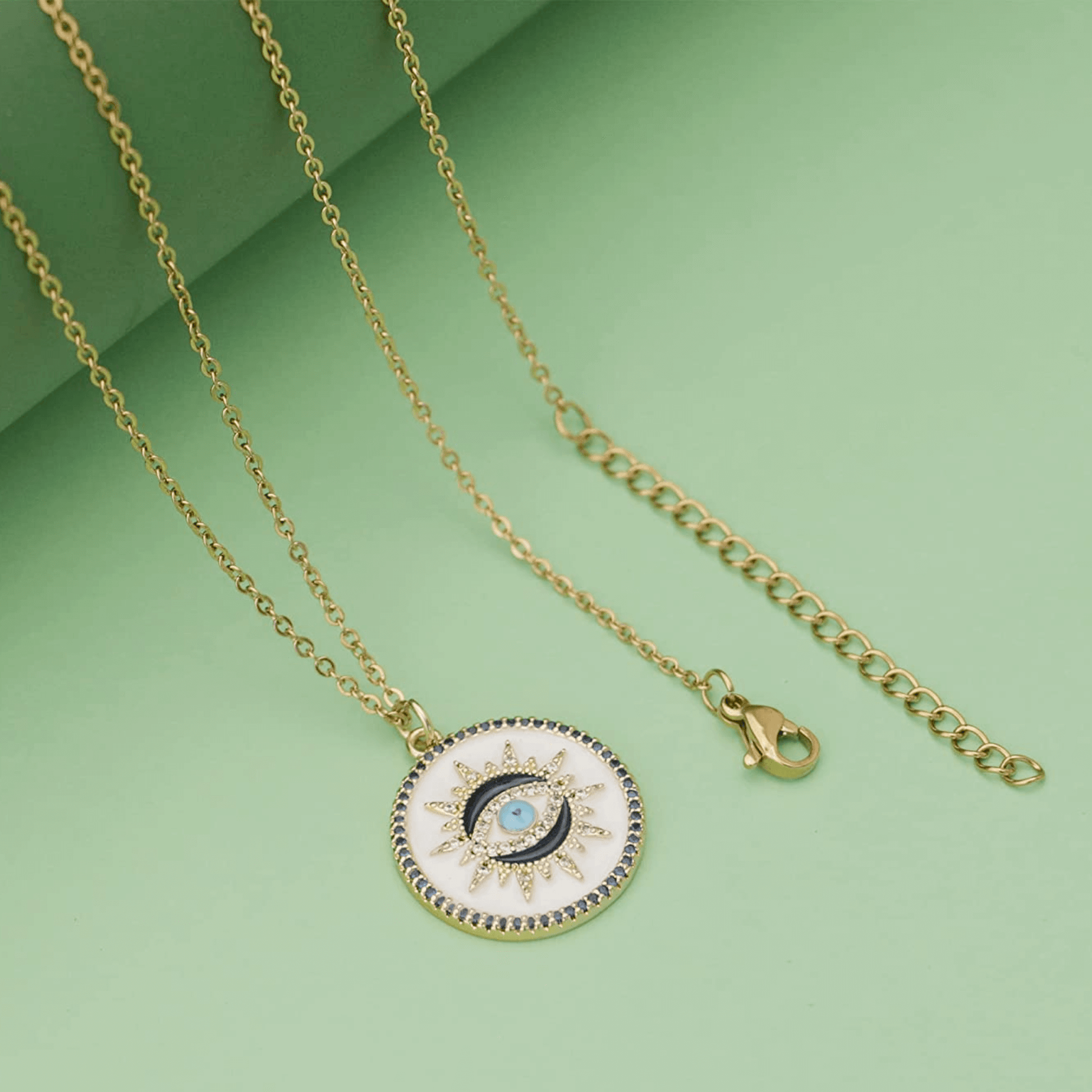 Eye necklace 